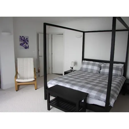 Ocean View, 5 Bedrooms Sleeps 10, Stunning Views, Parking X4 Mevagissey