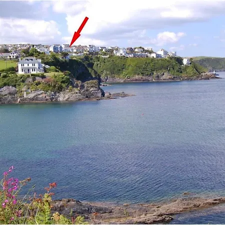 Ocean View, 5 Bedrooms Sleeps 10, Stunning Views, Parking X4 Mevagissey